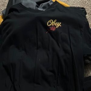 Obey long sleeve size L